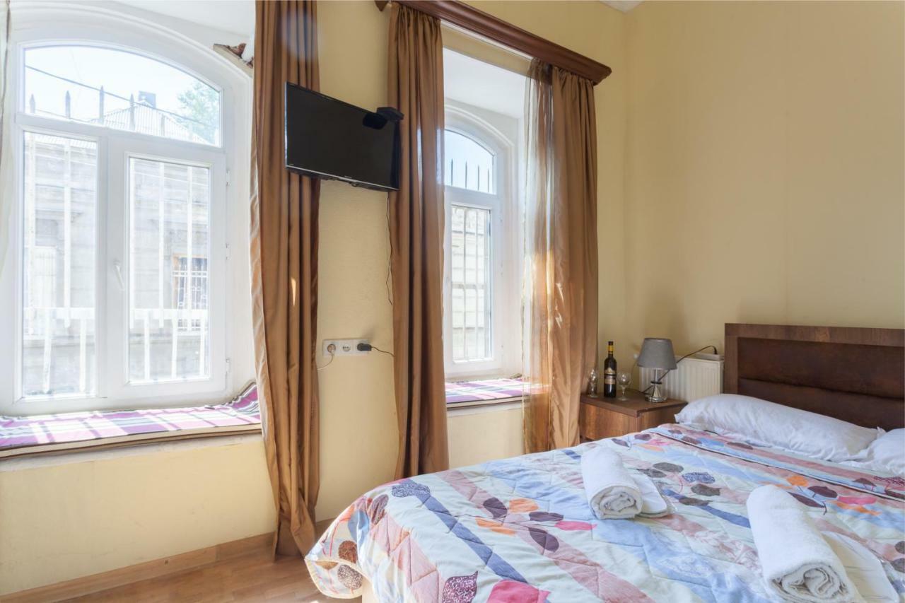 טביליסי Guest House Ketrin מראה חיצוני תמונה