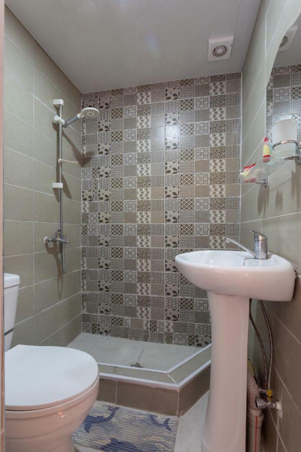 טביליסי Guest House Ketrin מראה חיצוני תמונה